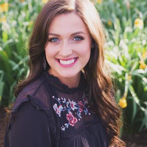 Meet your Posher, Emily